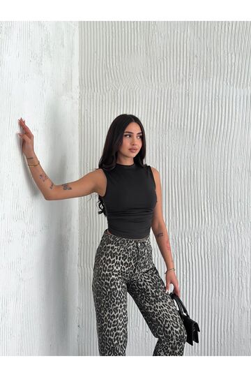 Büzgülü Drapeli Kolsuz Modal Kumaş Bluz