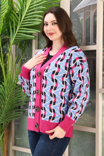 Oversize Yumuşak Örme Detaylı Düğmeli Triko Hırka
