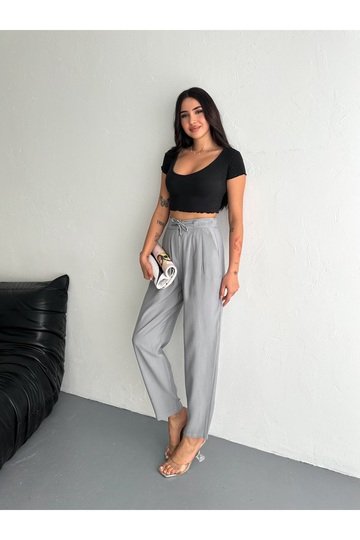 YUMUŞAK DOKU BELİ BAĞCIKLI DÜĞMELİ MODAL KUMAŞ PANTOLON