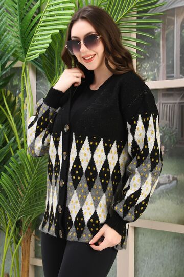 Oversize Yumuşak Örme Detaylı Düğmeli Triko Hırka