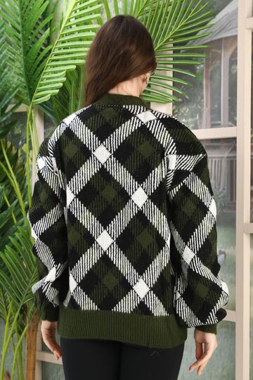 Oversize Yumuşak Ekose Kare Örme Detaylı Düğmeli Triko Hırka