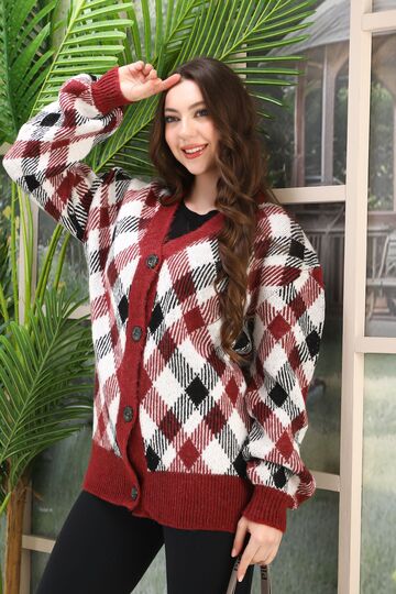 Oversize Yumuşak Ekose Kare Örme Detaylı Düğmeli Triko Hırka