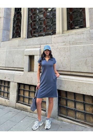 Polo Yaka Cepli Önü Çımalı Elbise