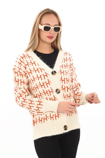 Oversize Yumuşak Örme Detaylı Düğmeli Triko Hırka