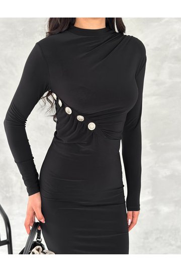DÜĞME DETAYLI DRAPELİ BÜZGÜLÜ SANDY KUMAŞ ELBİSE