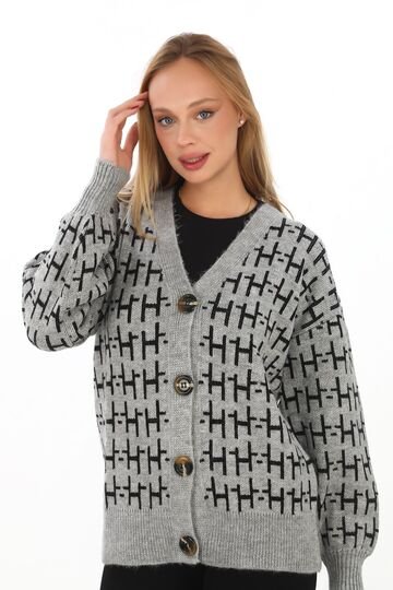 Oversize Yumuşak Örme Detaylı Düğmeli Triko Hırka