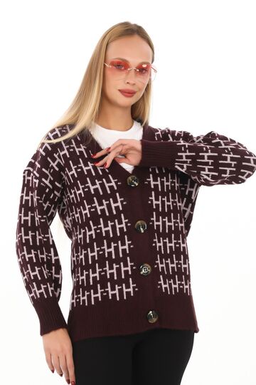 Oversize Yumuşak Örme Detaylı Düğmeli Triko Hırka