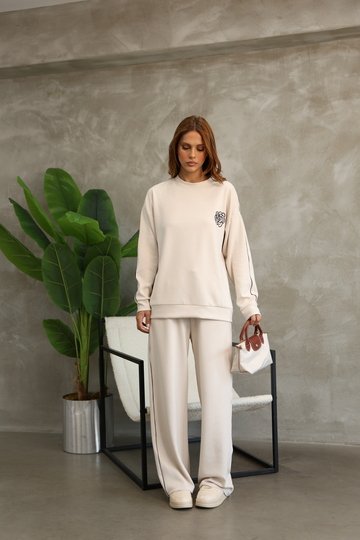 Çiçek Desenli Biyeli Oversize Geniş Paça Modal Kumaş Eşofman Takım