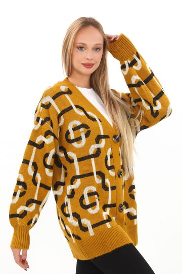 Oversize Düğmeli Örme Detaylı Triko Hırka