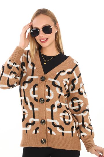 Oversize Düğmeli Örme Detaylı Triko Hırka