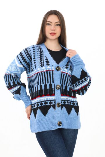 Oversize Düğmeli Örme Detaylı Triko Hırka