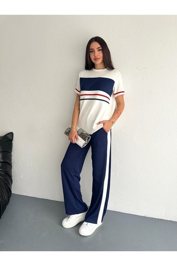 YUMUŞAK DOKU GARNİLİ ŞERİT DETAYLI GENİŞ PAÇA MODAL KUMAŞ EŞOFMAN TAKIMI