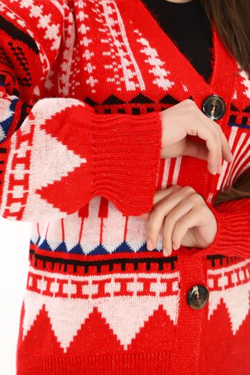 Oversize Düğmeli Örme Detaylı Triko Hırka