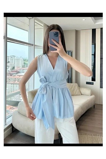 V Yaka Kuşaklı Fırfırlı Trend Tericotton Kumaş Bluz