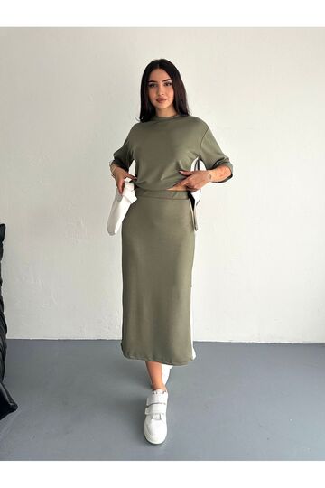Yırtmaçlı Garnili Yumuşak Doku Modal Kumaş Etekli Takım