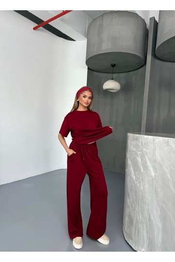 YUMUŞAK DOKU BİSİKLET YAKA GENİŞ PAÇA  MODAL KUMAŞ  EŞOFMAN TAKIM