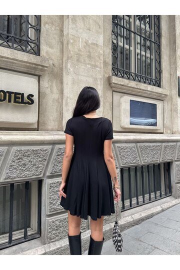 Modal Kumaş Volanlı Siyah Elbise