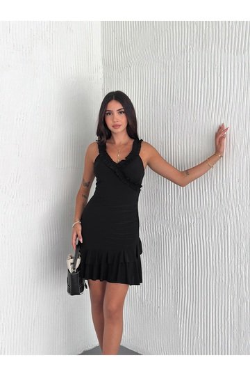 DOKUMA DETAYLI ASKILI SANDY KUMAŞ ELBİSE