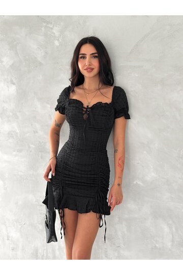 GÖĞÜS BAĞLAMALI BÜZGÜLÜ BRODE KUMAŞ ELBİSE