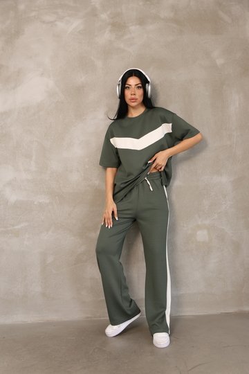 GARNİLİ ŞERİT DETAYLI MODAL KISAKOL EŞOFMAN TAKIM