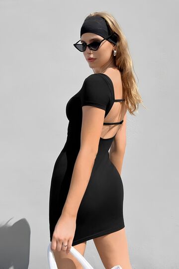 Kısa Kol Sırt Dekolte Mini Elbise
