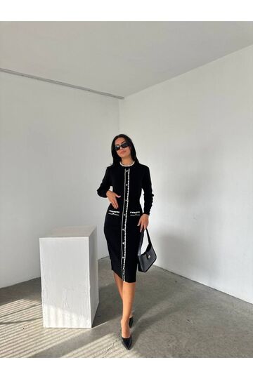 Düğme Detaylı Cepli Triko Elbise