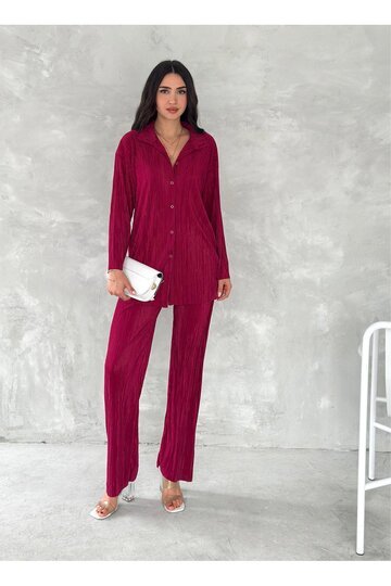 PİLİSELİ KUMAŞ BELİ LASTİKLİ RAHAT KALIP GENİŞ PAÇA PANTOLUN GÖMLEKLİ TAKIM