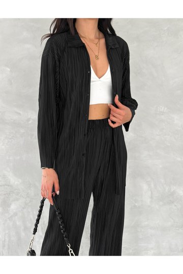 PİLİSELİ KUMAŞ BELİ LASTİKLİ RAHAT KALIP GENİŞ PAÇA PANTOLUN GÖMLEKLİ TAKIM