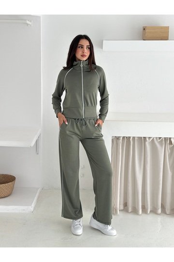 Biye Detaylı Geniş Paça Eşofman Takımı