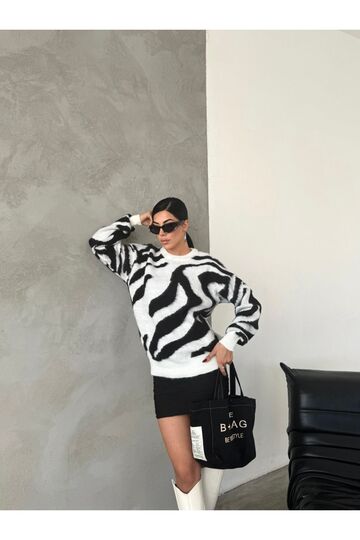 Zebra Desen Oversize Yuvarlak Yaka  Triko Kazak