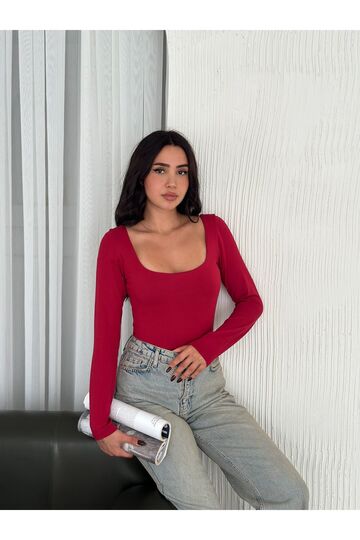 Özel Tasarım Kare Yaka Uzun Kollu Bluz