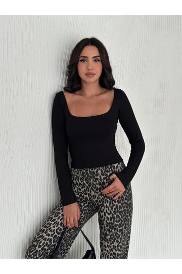 Özel Tasarım Kare Yaka Uzun Kollu Bluz