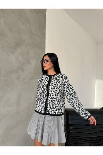 Leopar Desen Düğmeli Hırka
