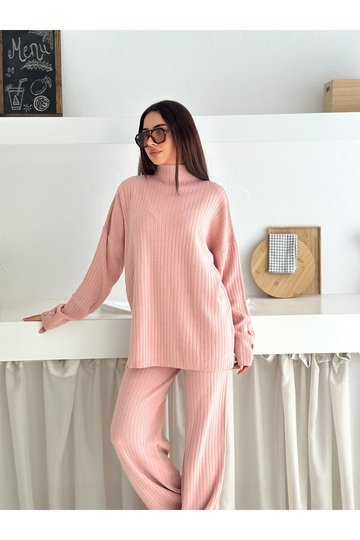 Balıkçı Yaka Düğme Detaylı Triko Takım
