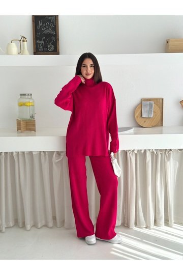 Balıkçı Yaka Düğme Detaylı Triko Takım
