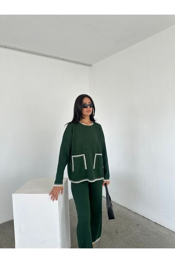 Oversize Cep Detaylı Geniş Paça Triko Takım