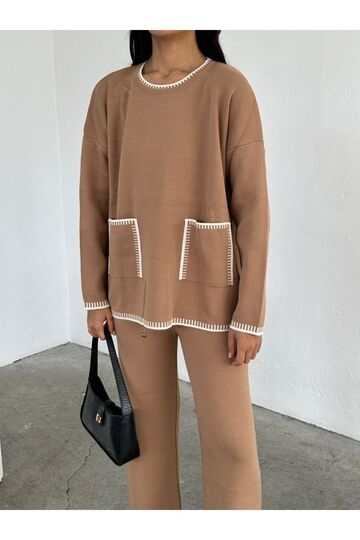 Oversize Cep Detaylı Geniş Paça Triko Takım