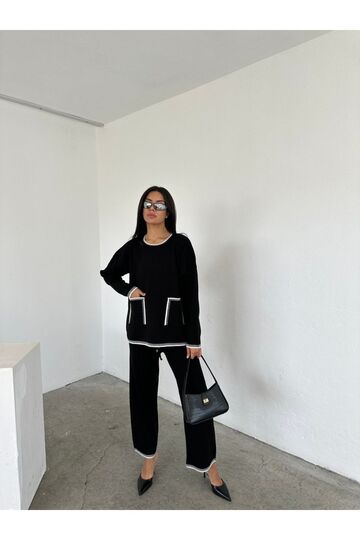 Oversize Cep Detaylı Geniş Paça Triko Takım