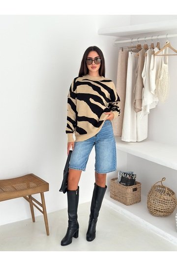 Yumuşak Doku Zebra Desen Triko Kazak