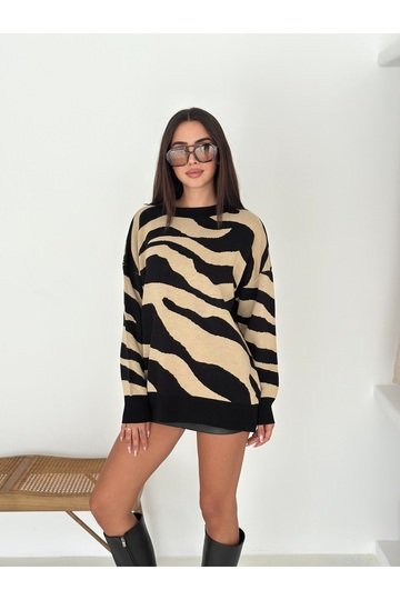 Yumuşak Doku Zebra Desen Triko Kazak
