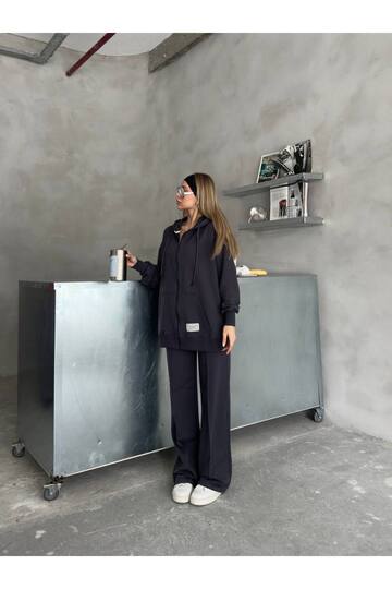 OVERSİZE KAPŞUNLU FERMUARLI ETİKET DETAYLI 2 İPLİK KUMAŞ EŞOFMAN TAKIMI