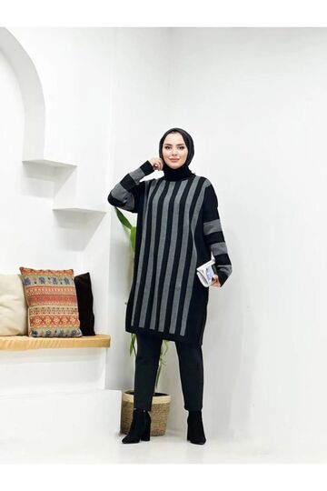 Boğazlı Desenli Triko Tunik