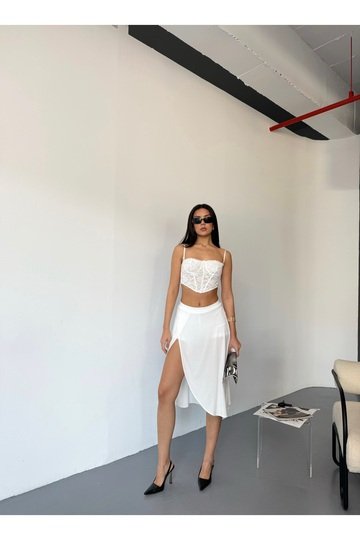 YIRTMAÇLI CEPLİ SANDY KUMAŞ  ŞORTLU ETEK
