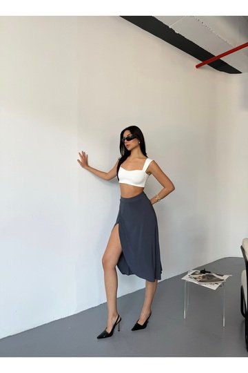 YIRTMAÇLI CEPLİ SANDY KUMAŞ  ŞORTLU ETEK