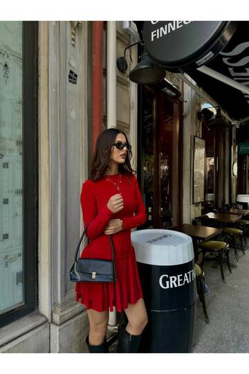 SIRTI FERMUARLI PİLELİ ELBİSE