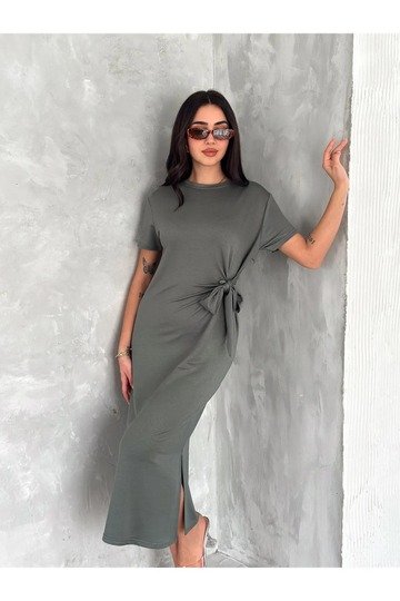 YUMUŞAK DOKU FİYONK DETAYLI MODAL KUMAŞ MİDİ ELBİSE