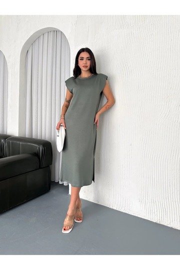 YUMUŞAK DOKU YIRTMAÇLI VATKALI MODAL KUMAŞ MİDİ ELBİSE Doku