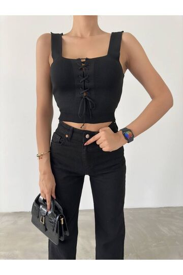 Kadın Sıfır Kol Kare Yaka Önden Bağlamalı Crop
