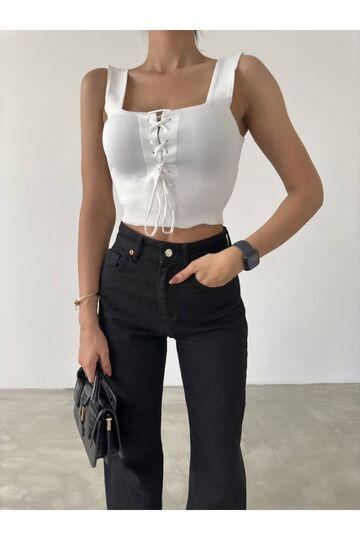 Kadın Sıfır Kol Kare Yaka Önden Bağlamalı Crop