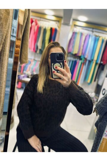 Kadın Leopar Desenli Yün Karışımlı Triko Kazak